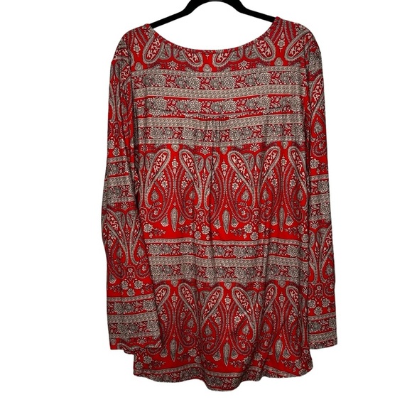 Halife Red/Grey Paisley Printed Round Split -V w/Buttons Flowy Tunic Top Sz 3X - Picture 3 of 14
